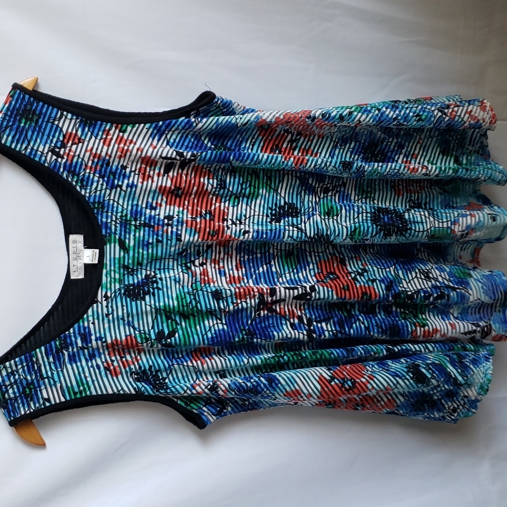 Studio by JPR floral tank top